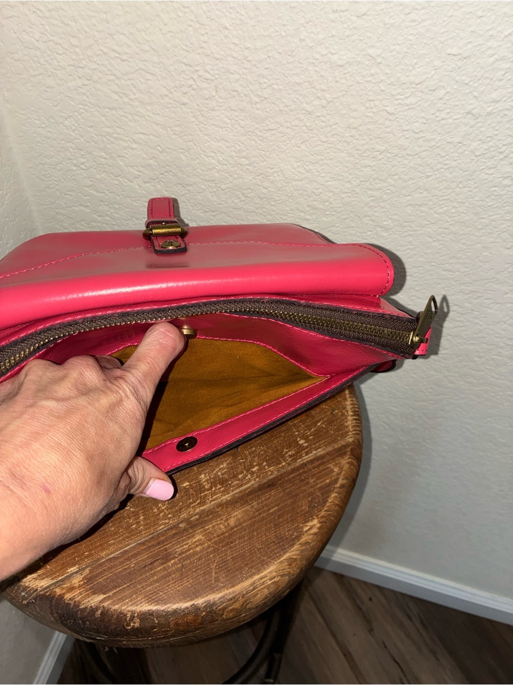 Patricia Nash Strawberry Pink Avellino Crossbody Handbag - Picture 6 of 10